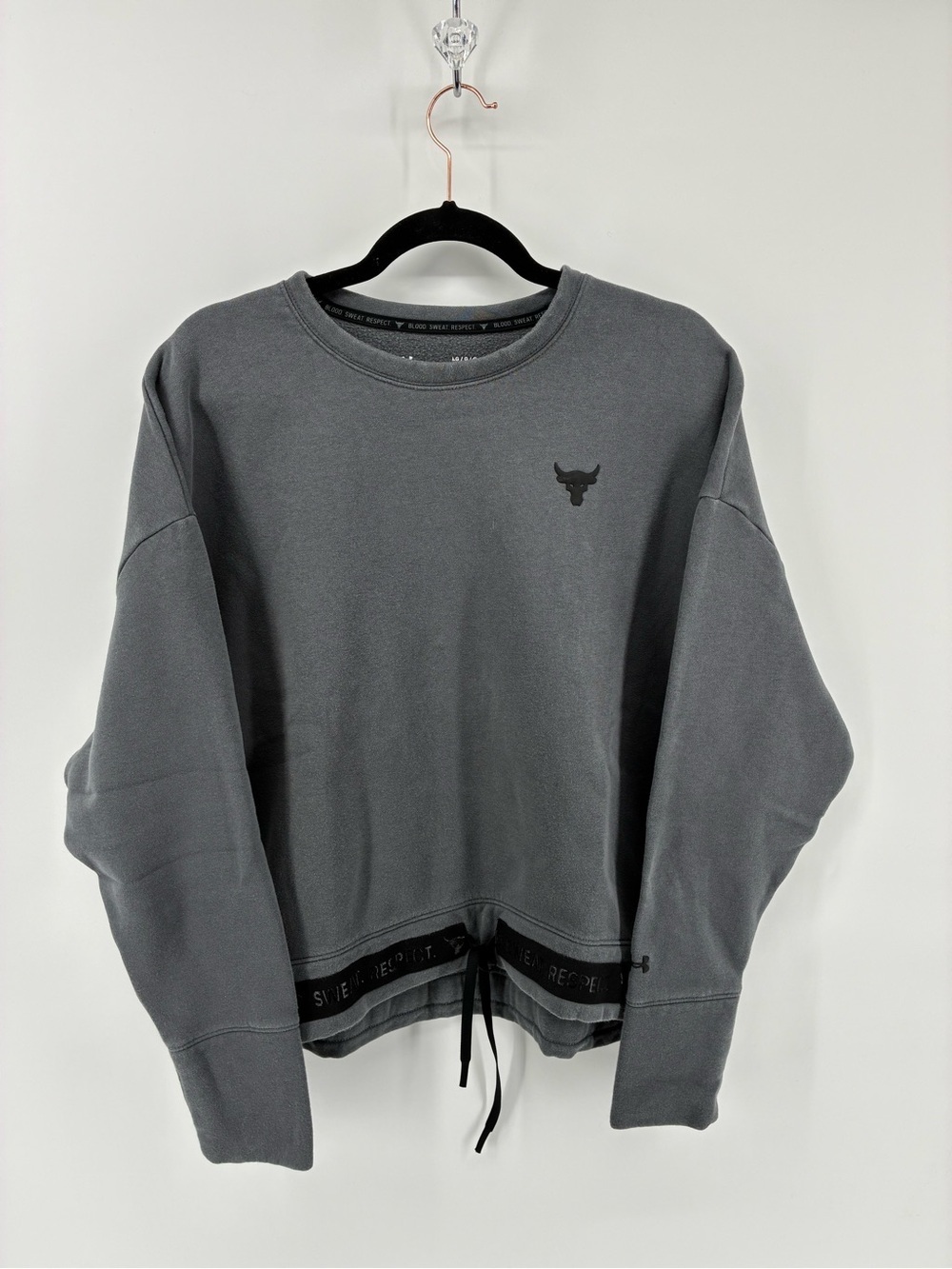 Project Rock Under Armour Charcoal Crewneck BLOOD SWEAT RESPECT Loose Fit